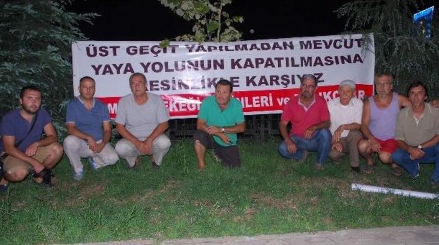 Mahalle Sakinlerinin Yaya Ge&ccedil;idi Tepkisi