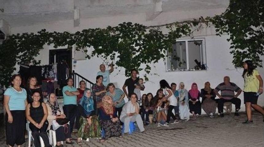 Ak&ccedil;akoca Yukarı Mahallede Geleneksel İftarlar