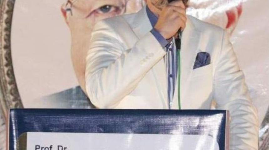 Fatih Erbakan: "batı Zihniyeti Mısır'daki Darbeyle Ger&ccedil;ek Y&uuml;z&uuml;n&uuml; G&ouml;sterdi"