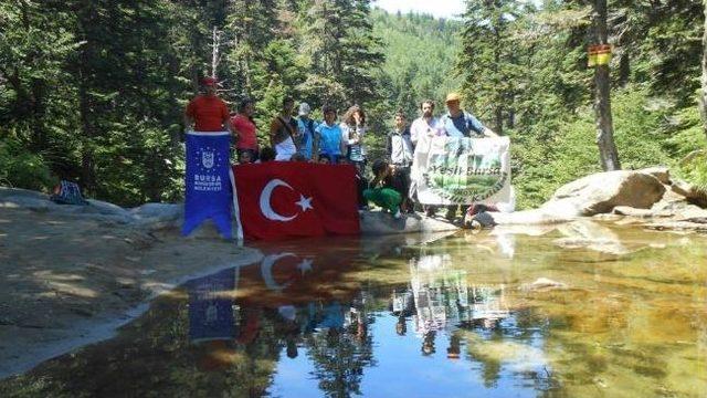 &Ccedil;ocukların Uludağ da Keyifli Y&uuml;r&uuml;y&uuml;ş&uuml; 1