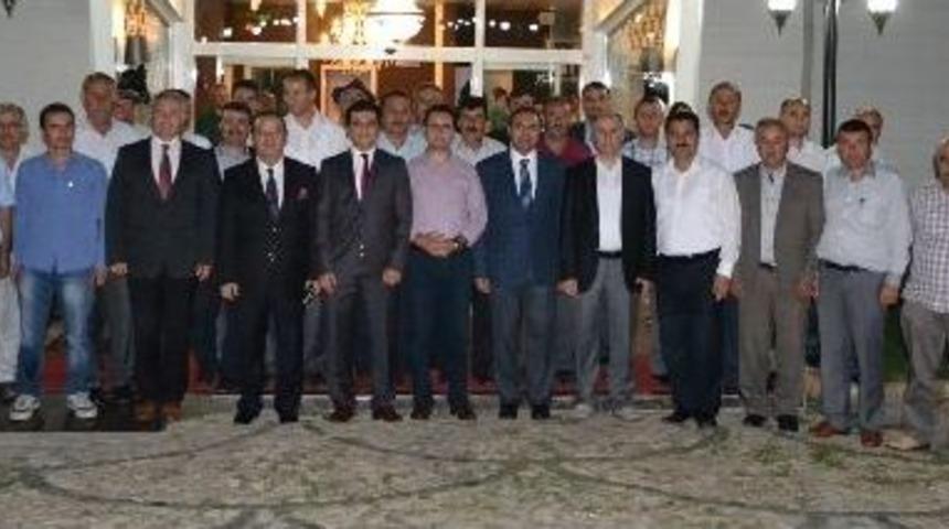 Ayvacık Kaymakamı'na Veda Etti