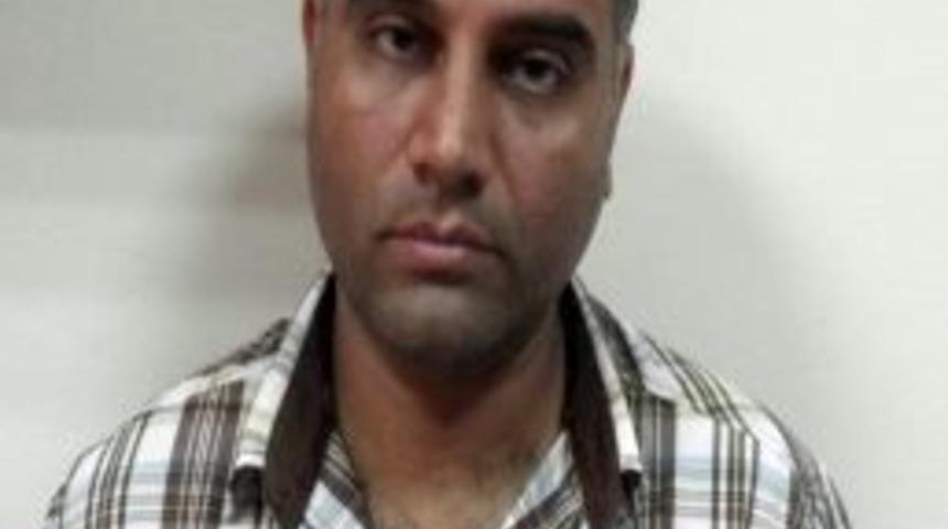 İranlı Tırnak&ccedil;ılar G&uuml;venlik Kamerasında