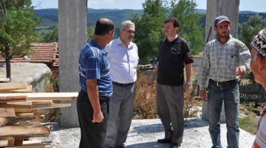 Kaymakam Halal Tetek&ouml;y Ve Aksakal Cami İnşaatlarını İnceledi