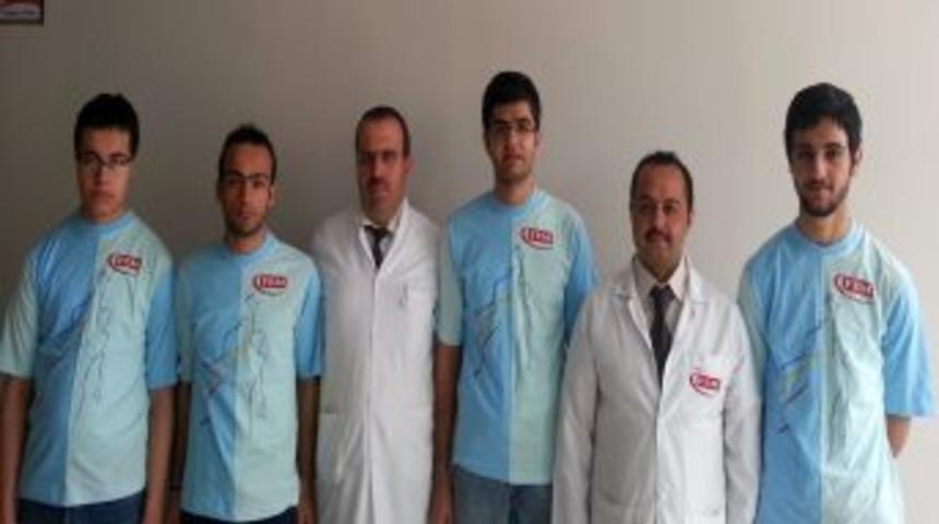 Erciş &Ccedil;ağlayan FEM Dershanesi 277 &Ouml;ğrencisini &Uuml;niversiteye G&ouml;nderdi