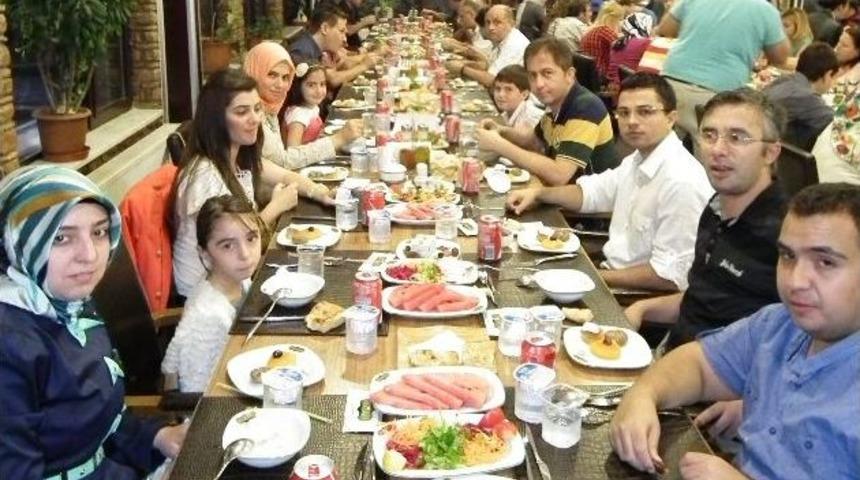 Firmalar İftarda Buluştu