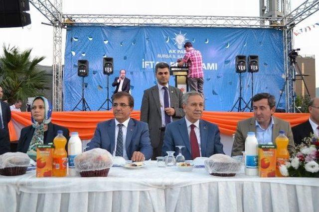 Ak Parti Bursa Teşkilatı'nda Tarihi İftar