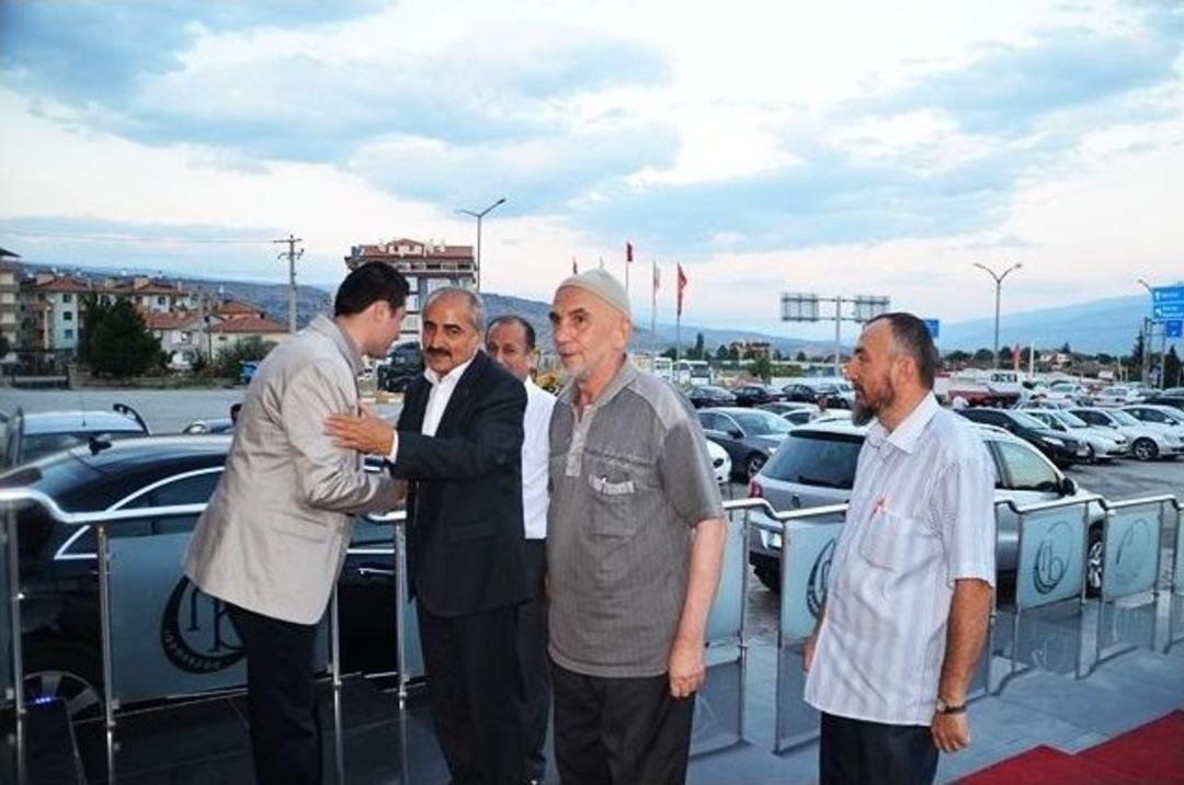 Tks'nin Geleneksel İftar Yemeğine Katılım Yoğun Oldu