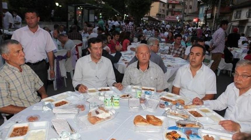 S&ouml;ğ&uuml;tl&uuml;&rsquo;de G&ouml;n&uuml;l Sofraları Kuruldu