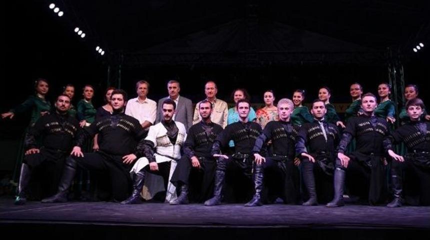 Kent Meydanın&rsquo;da Kafkas Fırtınası