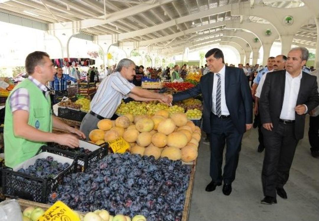 Şehitkamil Belediyesi Hizmette &Ouml;nc&uuml; Olmaya Devam Ediyor