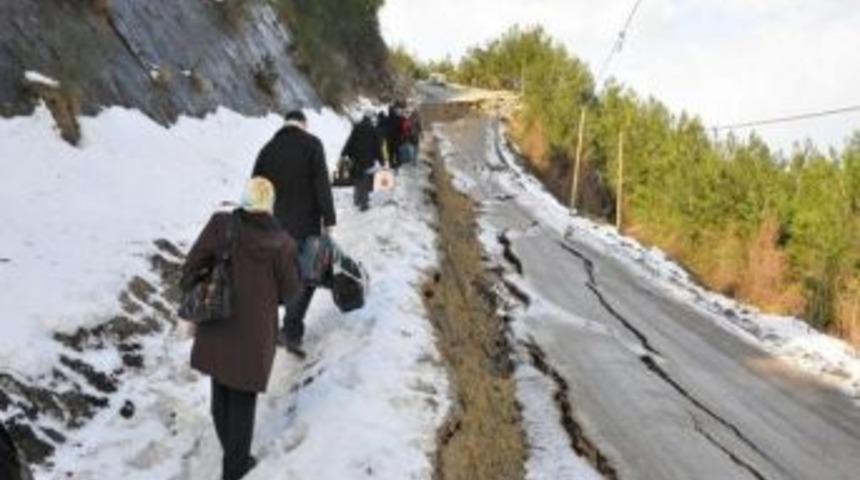 Abana&rsquo;lı Vatandaşlardan Virajlara Karşı &Ouml;nlem İstiyor