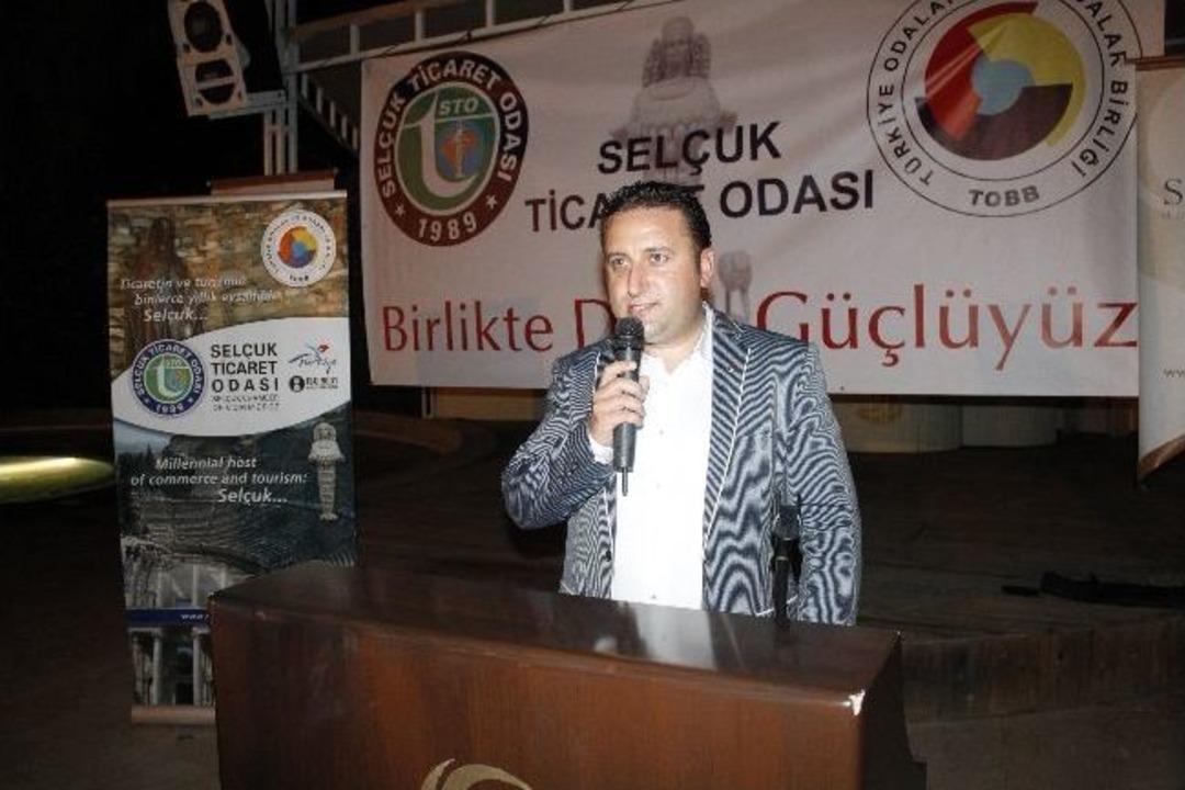 Sel&ccedil;uk Ticaret Odası &Uuml;yeleri İftar Yemeğinde