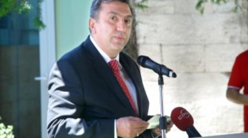 Bakan &Ccedil;elik: K&uuml;lt&uuml;rel Kimliği Zengin Olan Devlet, Kalıcılığını S&uuml;rd&uuml;r&uuml;r