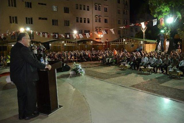 Demokrasi Parkı&rsquo;nda Namaz Konulu Konferans 1