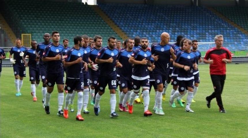 &Ccedil;aykur Rizespor&rsquo;da Yeni Sezon Hazırlıkları S&uuml;r&uuml;yor