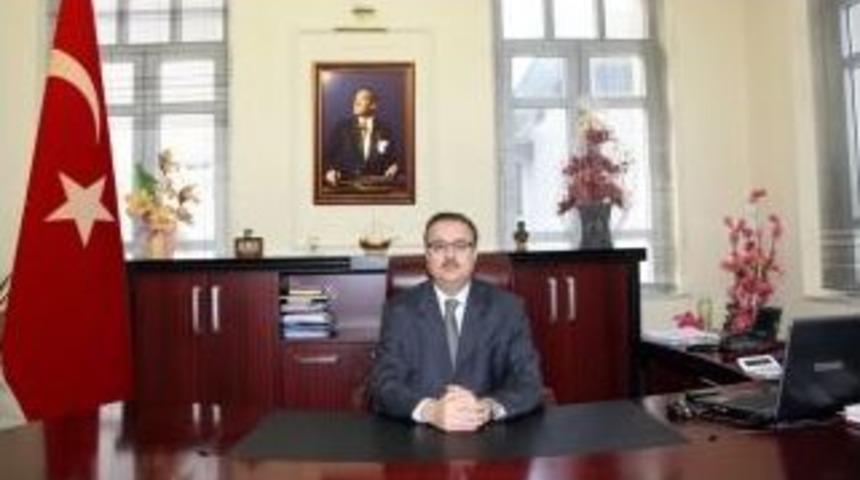 Artvin Valisi Kalkan, Hakkari'ye Atandı