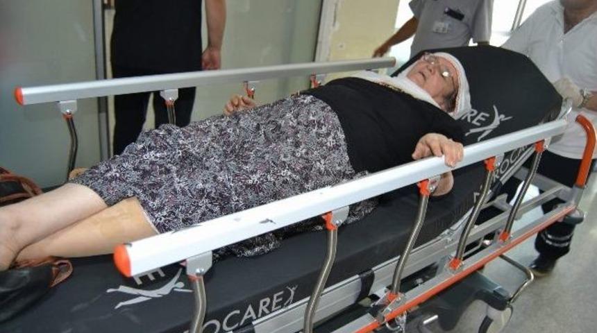 Ayağını Akrep Sokan Kadın Hastanelik Oldu