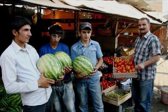 Iğdır&rsquo;ın Sebze Ve Meyveleri Tezgahtaki Yerini Aldı 1