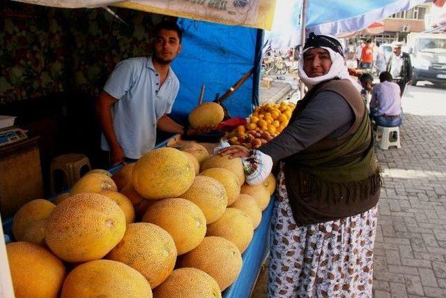 Iğdır&rsquo;ın Sebze Ve Meyveleri Tezgahtaki Yerini Aldı 2