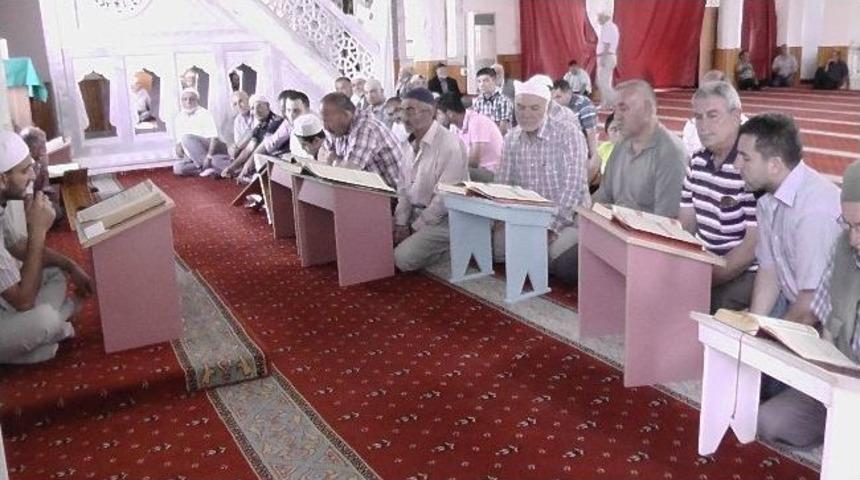 Kulu&rsquo;da Sakal-ı Şerif Ziyarete A&ccedil;ıldı