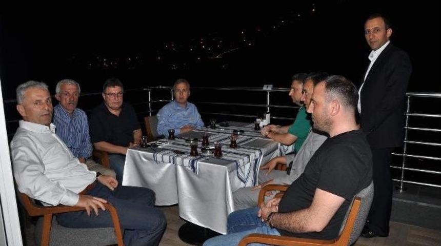 İl Başkanları İftarda Bir Araya Geldi