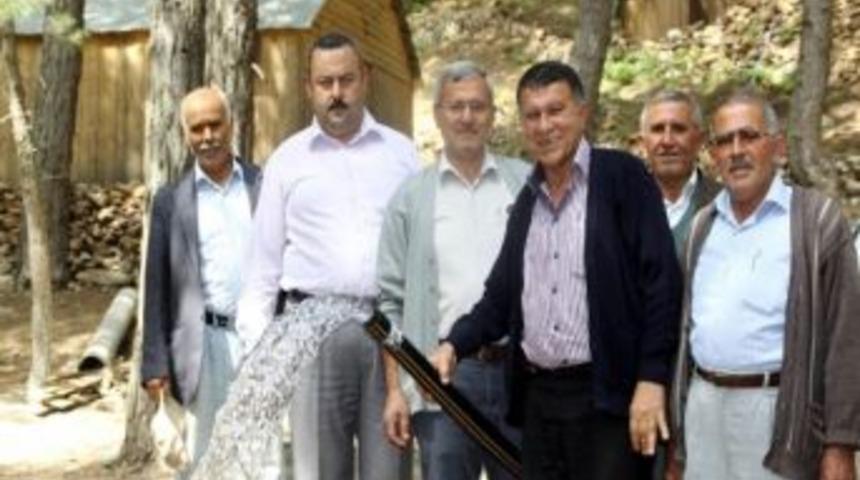 Başkandan Yayla Sakinlerine İ&ccedil;me Suyu Jesti