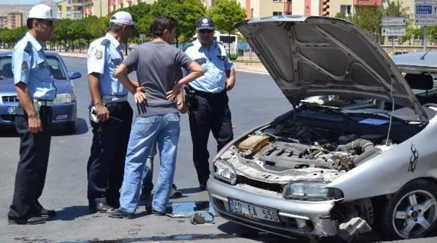 Kayseri&rsquo;de Trafik Kazası: 1 Yaralı