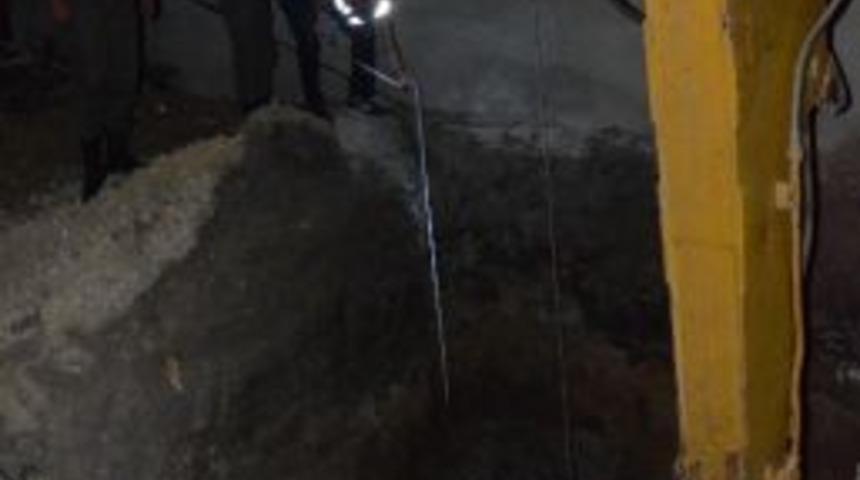 R&uuml;yasında g&ouml;rd&uuml; sabah kazdı