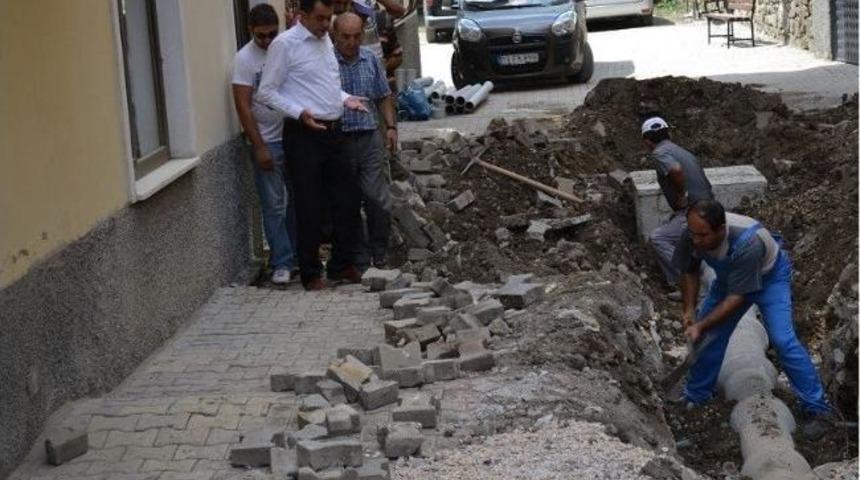 Başkan Sezer Alt Yapı &Ccedil;alışmalarını İnceledi
