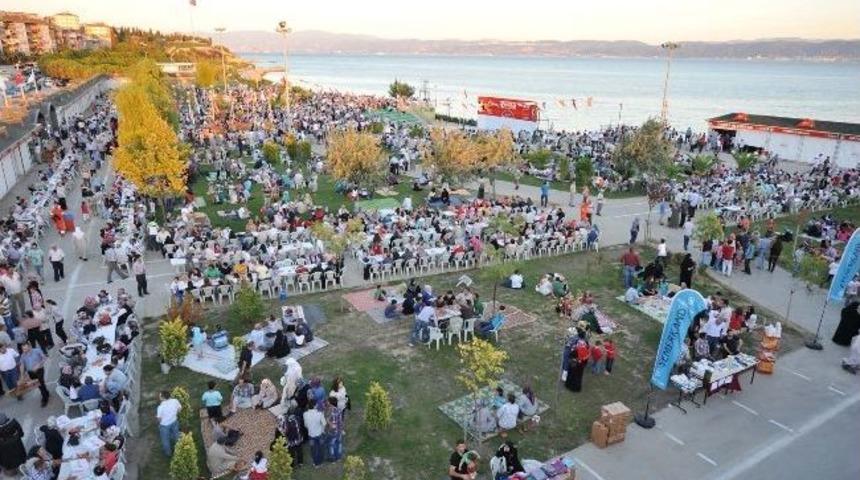 Darıca Kadir Gecesini Birlikte Kutladı