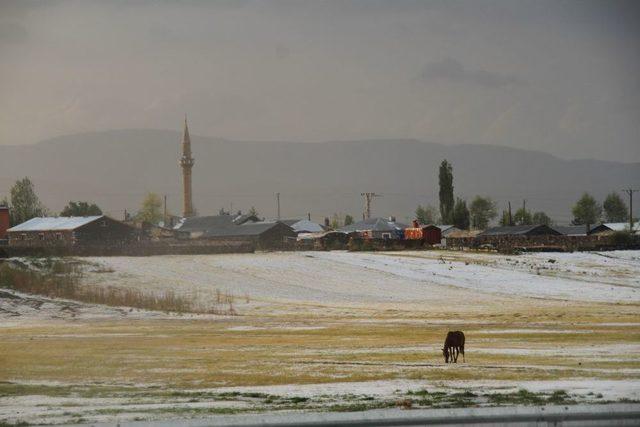 Dizi Yapımcıları Doluya Yakalandı