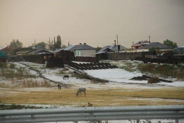 Dizi Yapımcıları Doluya Yakalandı