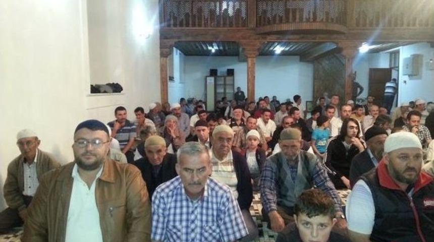 Mihalı&ccedil;&ccedil;ık&rsquo;ta Restorasyonu Tamamlanan Cami İbadete A&ccedil;ıldı