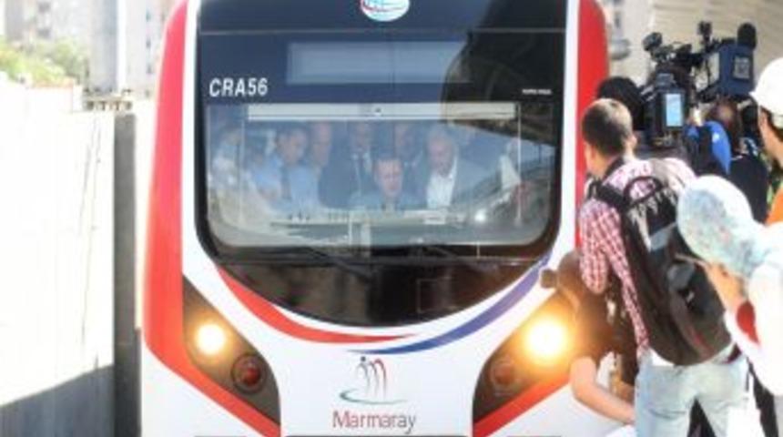 Başbakan, Marmaray Projesinde Test S&uuml;r&uuml;ş&uuml; Yaptı