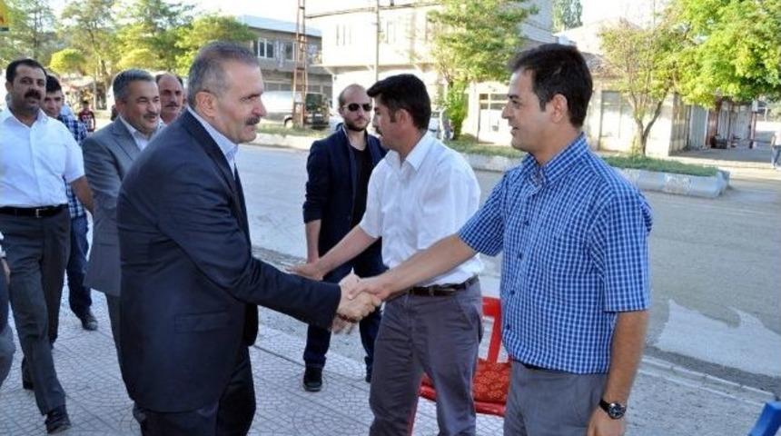 Ak Partili Kayat&uuml;rk Muradiye İl&ccedil;esinde