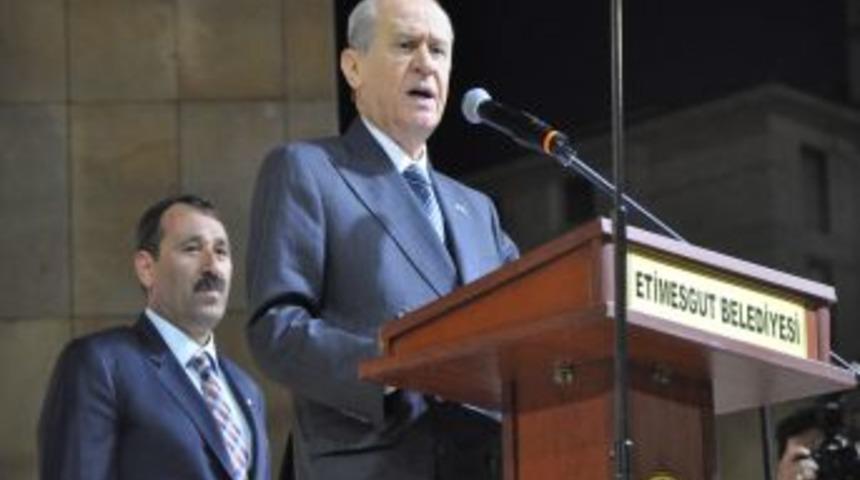 Bah&ccedil;eli: H&uuml;k&uuml;met, Sınırdaki Oluşumu Meşrulaştırmak I&ccedil;in PYD&rsquo; Ye Kucak A&ccedil;tı