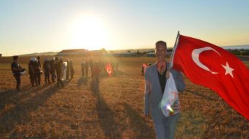 Silivri Cezaevi'ne Tarladan Gitmek Isteyen Gruba Polis Izin Vermedi