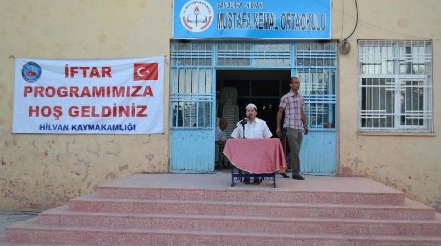 Kaymakamlığın Son İftar Yemeği Bah&ccedil;elievler Mahallesi'nde