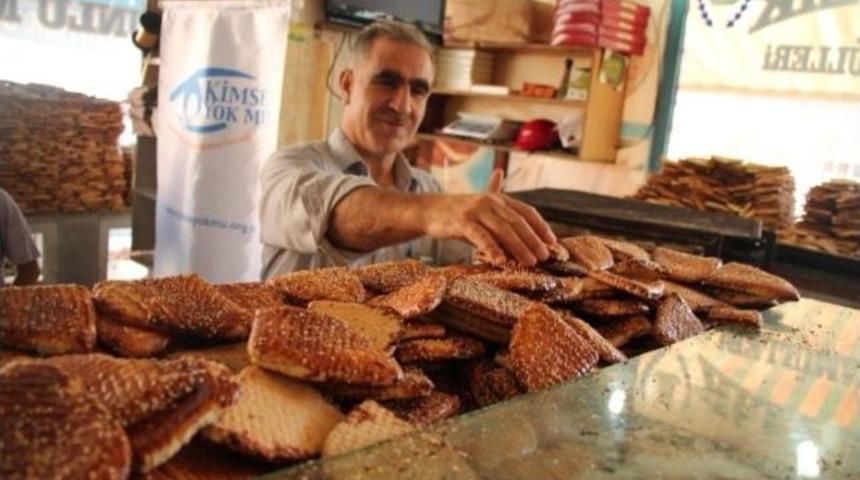 Bayram K&uuml;l&uuml;n&ccedil;esi Kimse Yok Mu Dan