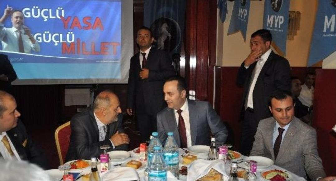 Ahmet Reyiz Yılmaz'dan Tarih Dersi