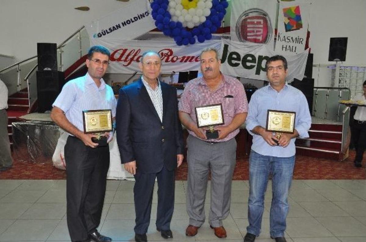 Kaşmir Halı Ve Top&ccedil;uoğlu Otomotiv &Ccedil;alışanları İftar Yemeğinde Buluştu