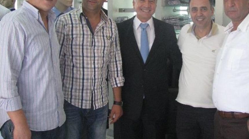 Karabağlar Chp Belediye Başkan Aday Adayı Fahri Elmas: