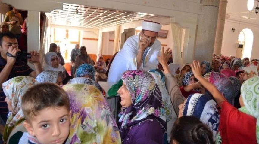 Ceyhan&rsquo;da Sakalı Şerif İzdihamı