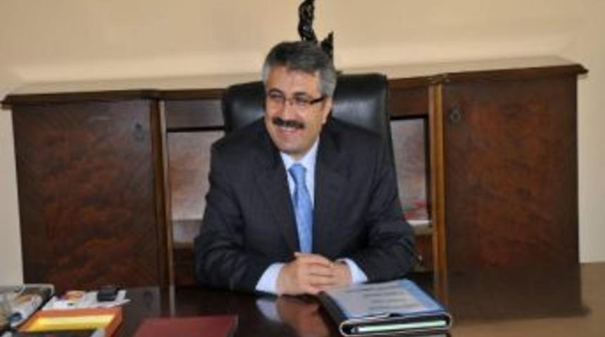 Vali Oduncu&rsquo;nun Memleketi Bolvadin&rsquo;de Sevin&ccedil; Var