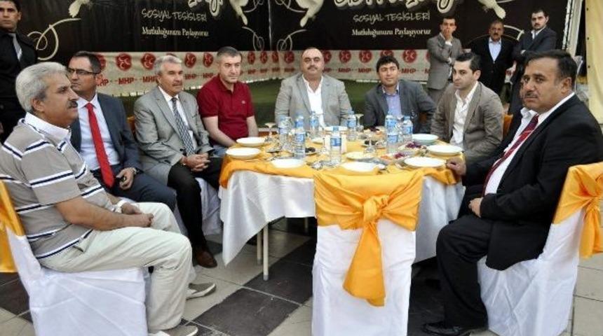 Talaslı Mhp'liler, İftarda Buluştu