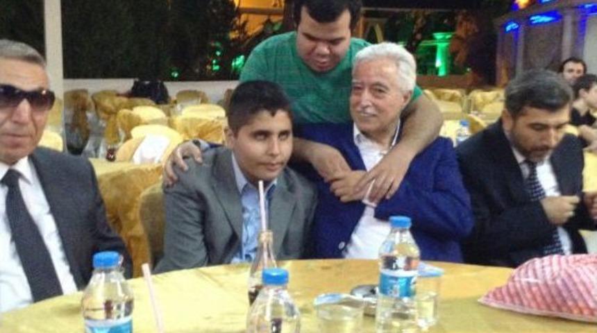 Zihni Aldırmaz&rsquo;dan G&ouml;rme Engellilere Dost Eli