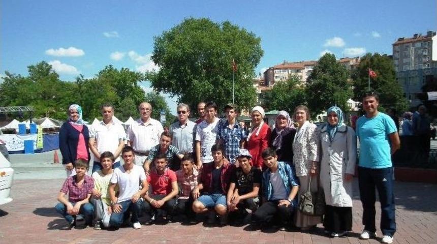 Başarılı &Ouml;ğrencilere Yaz Kampı Uygulaması