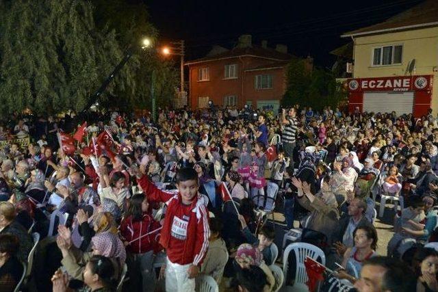 Sokak İftarları Komşuluk İlişkilerini Canlandırıyor