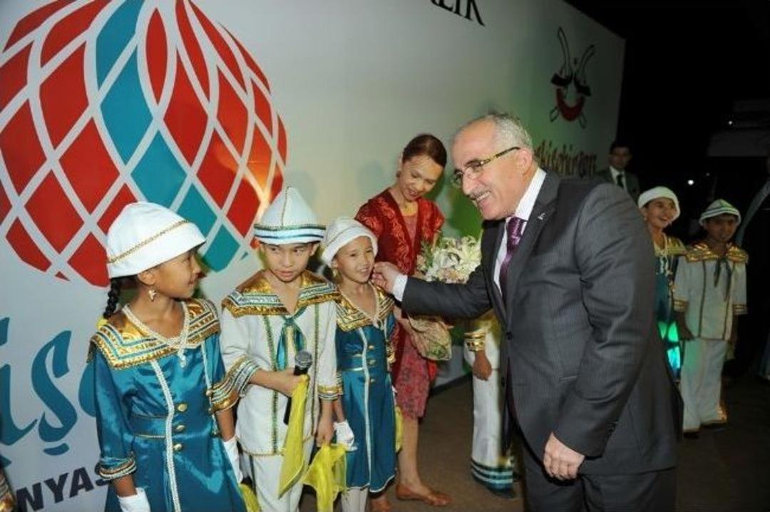 "halil İbrahim Sofrası" &Ccedil;amlıca Mahallesi Sakinleriyle Buluştu