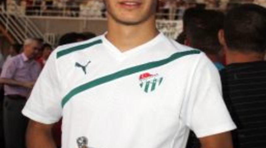 Bursaspor&rsquo;un Gen&ccedil; Yıldız Adayına 'aslan' Kancası